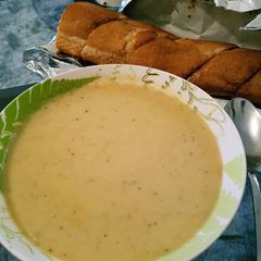 A picture of Special Leek and Potato soup.