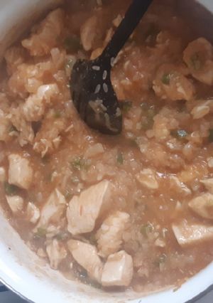 Una foto de Arroz con pollo