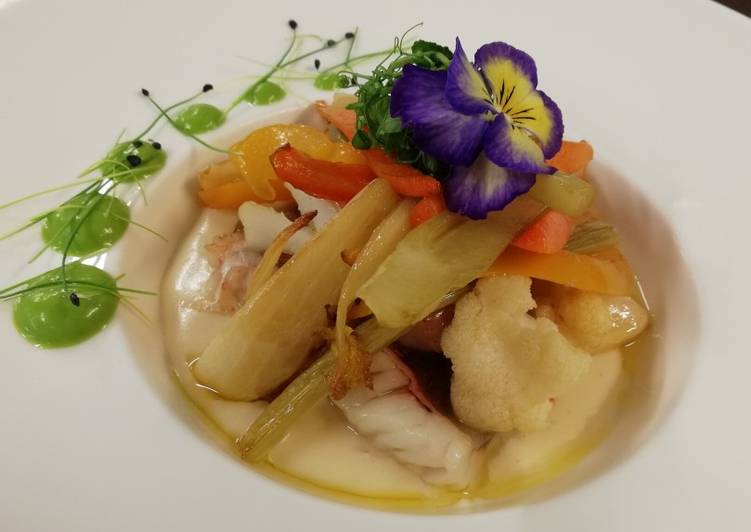 Scorfano scottato con crema di caciocavallo e verdure in agrodolce