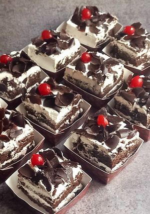 A picture of Black Forest Pastry.
