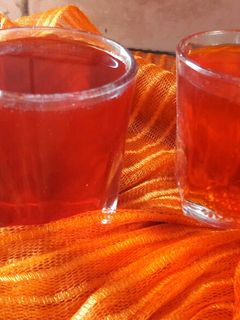 रोज सिरप (rose syrup recipe in Hindi) रेसिपी मुख्य फोटो