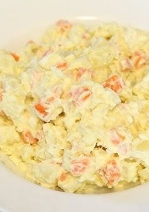 Una foto de Ensalada rusa fácil de hacer 🇩🇴