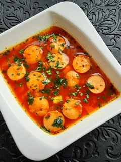 Tüzes paradicsomleves gazdagon 👌 recept fotója