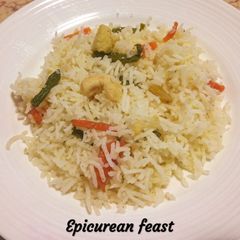 Vegetable fried rice A picture of Vegetable fried rice.