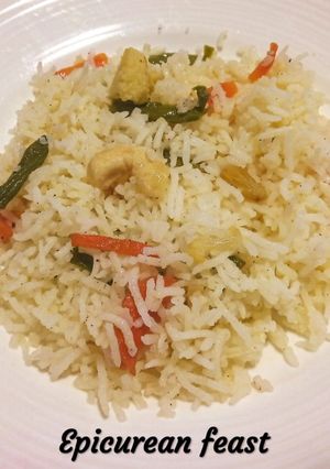 A picture of Vegetable fried rice.