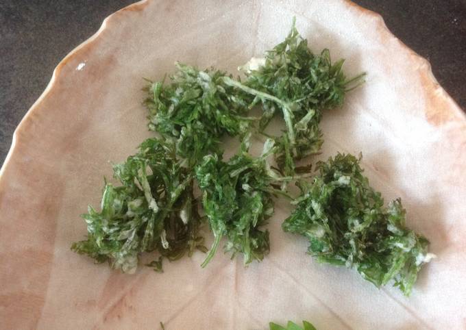 Seriously crispy Tempura - carrot leaves      "Dont throw away 3"