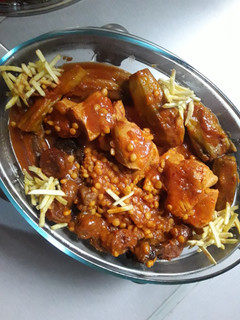 عکسی از دستور خورشت قیمه بادمجان