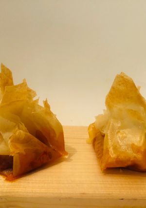 Una foto de Saquitos de sobrasada y brie
