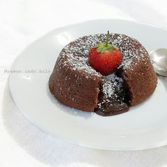 A picture of Chocolate Molten Lava Cake.