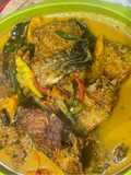 32. Mangut Iwak Pe (Ikan Pari Asap)