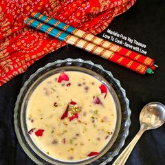 A picture of Sabudana Shahi Kheer - Tapioca Pearls Kheer (Sweet Kanji) - Fasting Dessert.