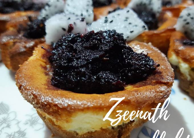 Baked Mini Cheesecake Cups with Black Mulberry Compote