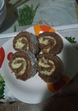 Kakós vaníliakrémes rolád recept fotója