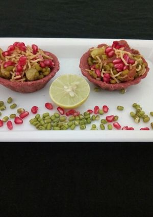 A picture of Moong chaat in barley tart.