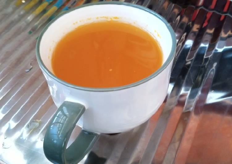 Morning detox (tumeric,ginger, lemon tea)