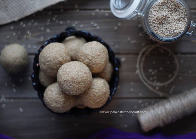 How to Make Any-night-of-the-week Sesame Jaggery laddu