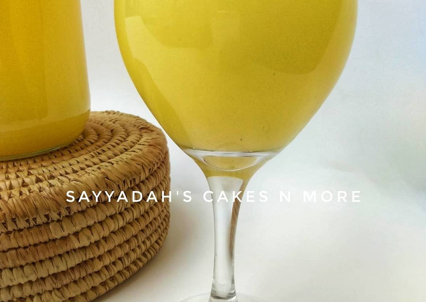 Pineapple and ginger drink