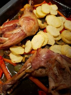 Una foto de Zancos de pollo al horno