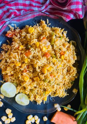 काॅर्न पुलाव (Corn pulao recipe in hindi) रेसिपी मुख्य फोटो