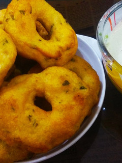 A picture of Medu vada urad dal vada.