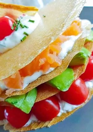 A picture of 🥑🐟 Smoked Salmon and Avocado Mille-Feuille 🐟🥑.
