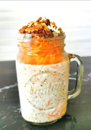 Una foto de Overnight oats con zanahoria
