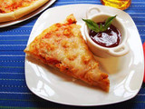 Pizza con pollo bbq