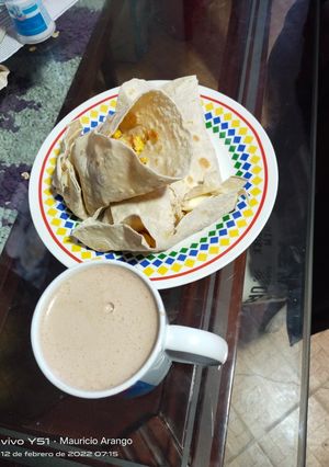 Una foto de Tacos de huevo hawaianos