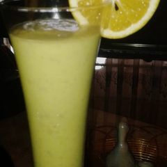 Banana avocado lemon smoothie A picture of Banana avocado lemon smoothie.