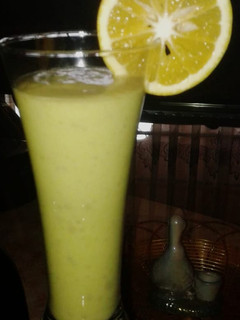 A picture of Banana avocado lemon smoothie.