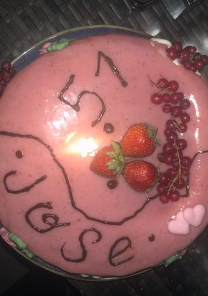 Une photo de Entremets à la fraise