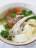 Canh đậu hũ non nấu nấm bào ngư (món chay)
