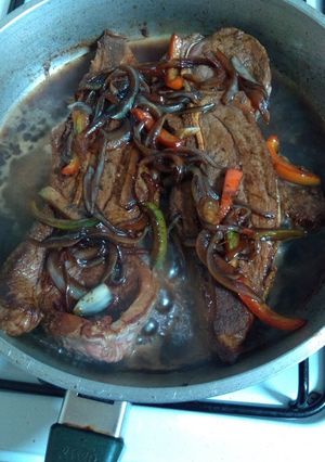 Una foto de Bocado fino a la sartén con salsa de soja!! 😋