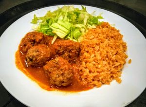 Una foto de Albóndigas de res al chipotle