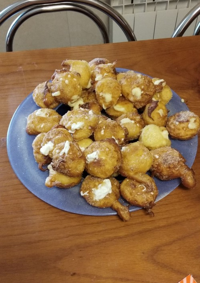Una foto de Buñuelos de viento, Mambo