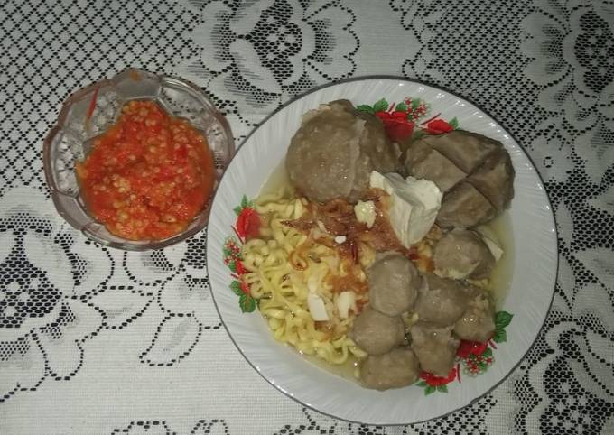 Resep Bakso Kuah oleh Garnis Linda Pamella - Cookpad