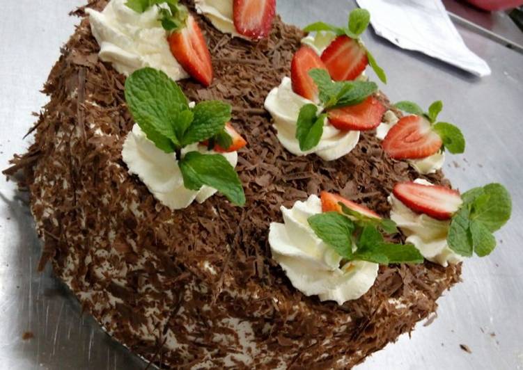 Steps to Prepare Award-winning Mint chocolate cake
