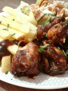 Una foto de Chupetas de pollo al horno en salsa Barbacue