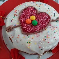 A picture of Red valvet eggless cake in cooker.
