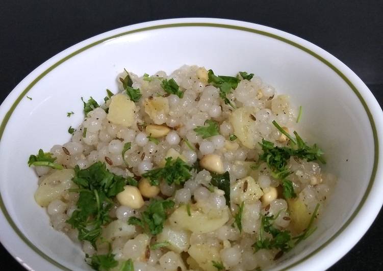 Steps to Prepare Speedy Sabudana khichdi