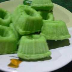 Putu Ayu Ekonomis রেসিপির প্রধান ছবি
