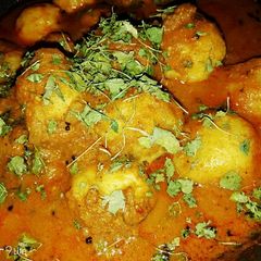 A picture of Dum Aloo.