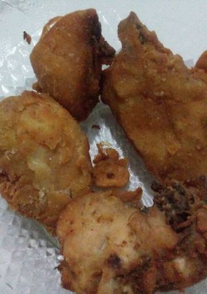 Foto resep Ayam goreng setengah krispi 😂