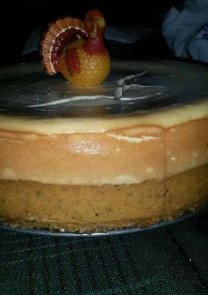 A picture of Pumpkin Vanilla Cheesecake.