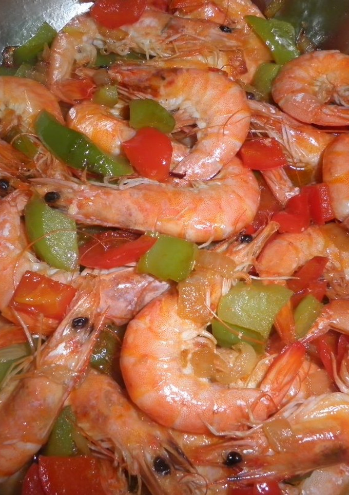 Una foto de Langostinos a la muñeira
