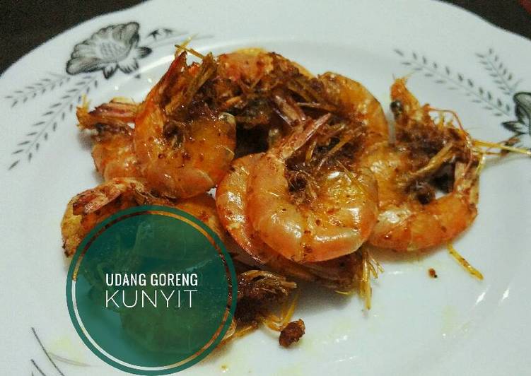 Resep Udang Goreng Kunyit | Cara Membuat Udang Goreng Kunyit Yang Sedap