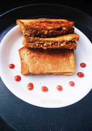 A picture of Paneer Cheese Corn Sandwich.