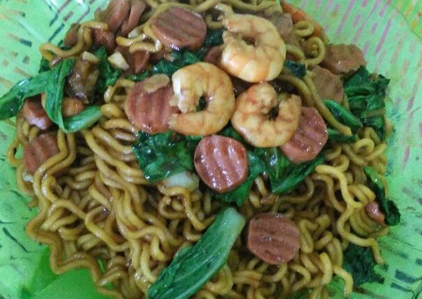 Mie goreng istimewa