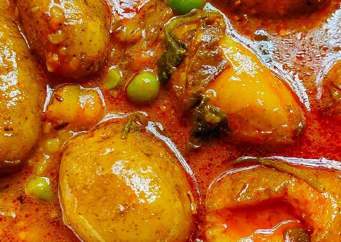 আলুর দম