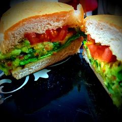 A picture of Veggie Burger.